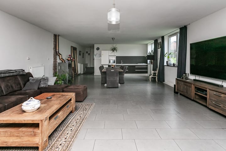 Foto 30 van Julianastraat 12