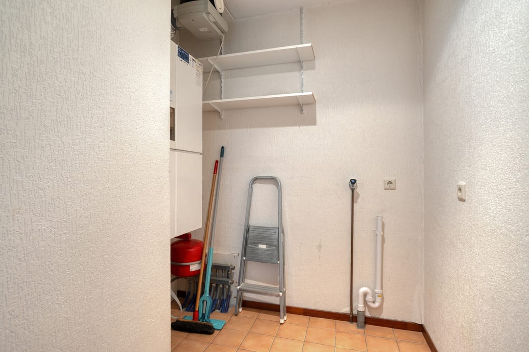 Photo 23 of Hintham 49