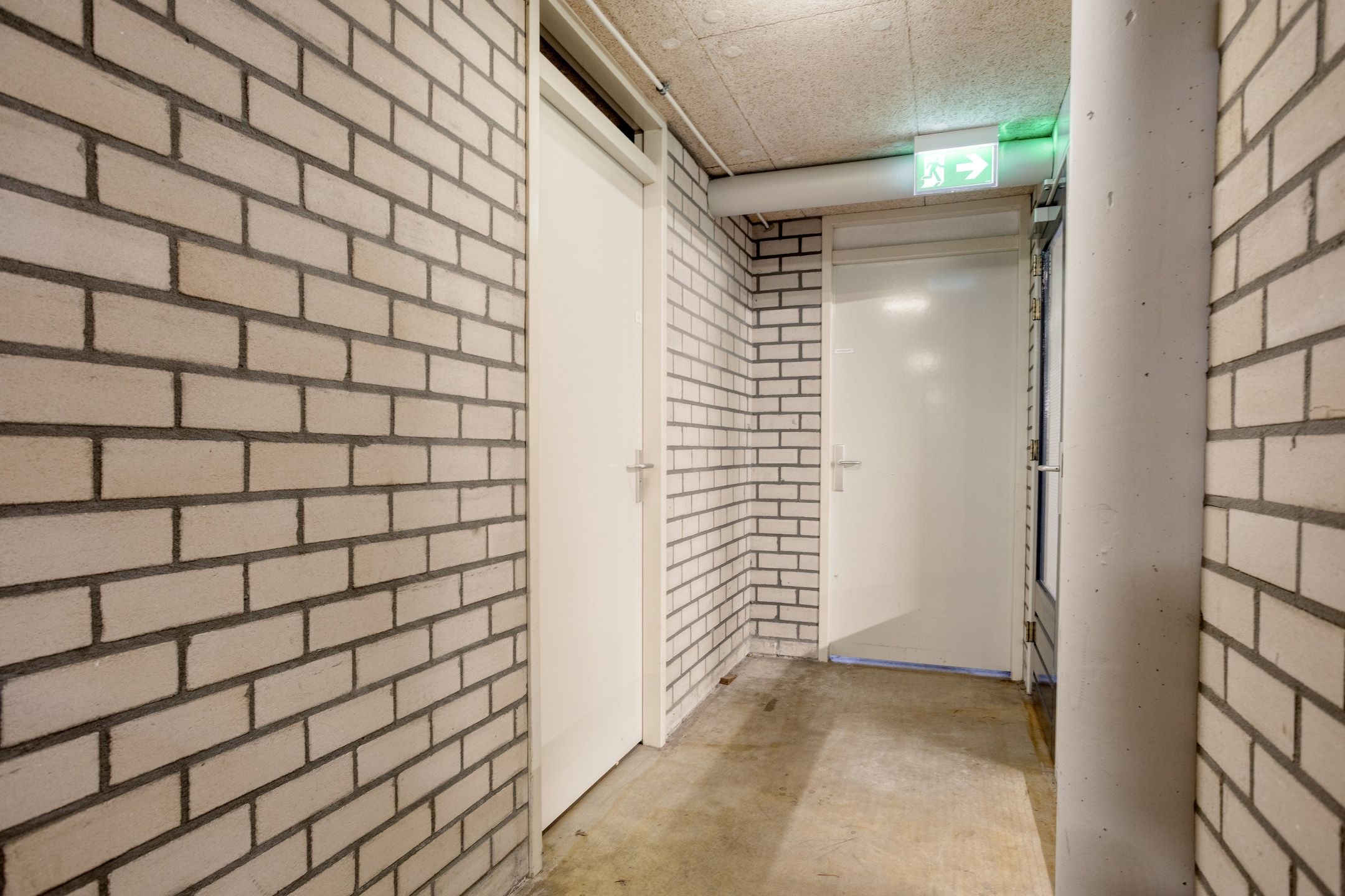 Photo 27 of Hintham 49