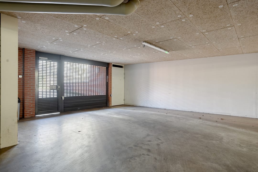 Photo 31 of Hintham 49