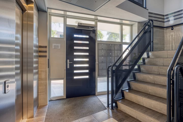 Foto 5 van Hintham 49