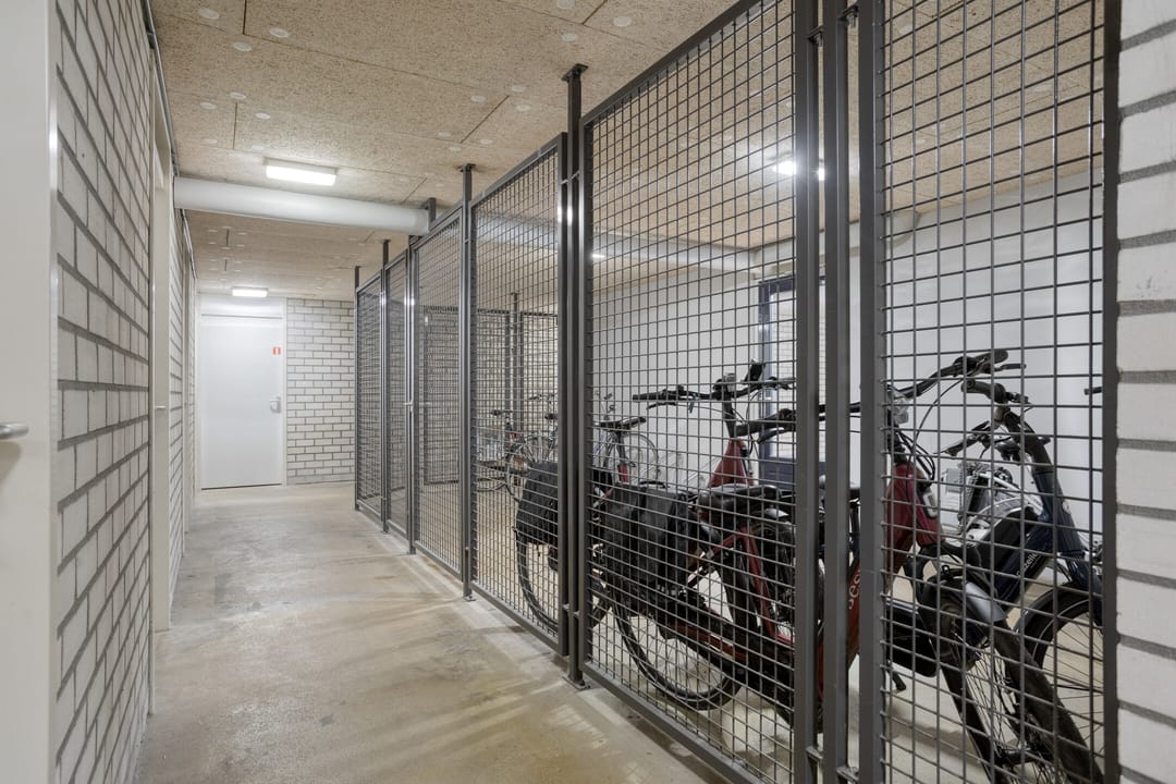 Photo 26 of Hintham 49