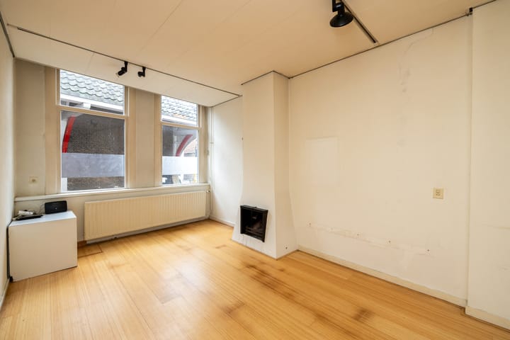 Spacious Townhouse with Renovated Frontage in Historic Schoonhoven Center — 40