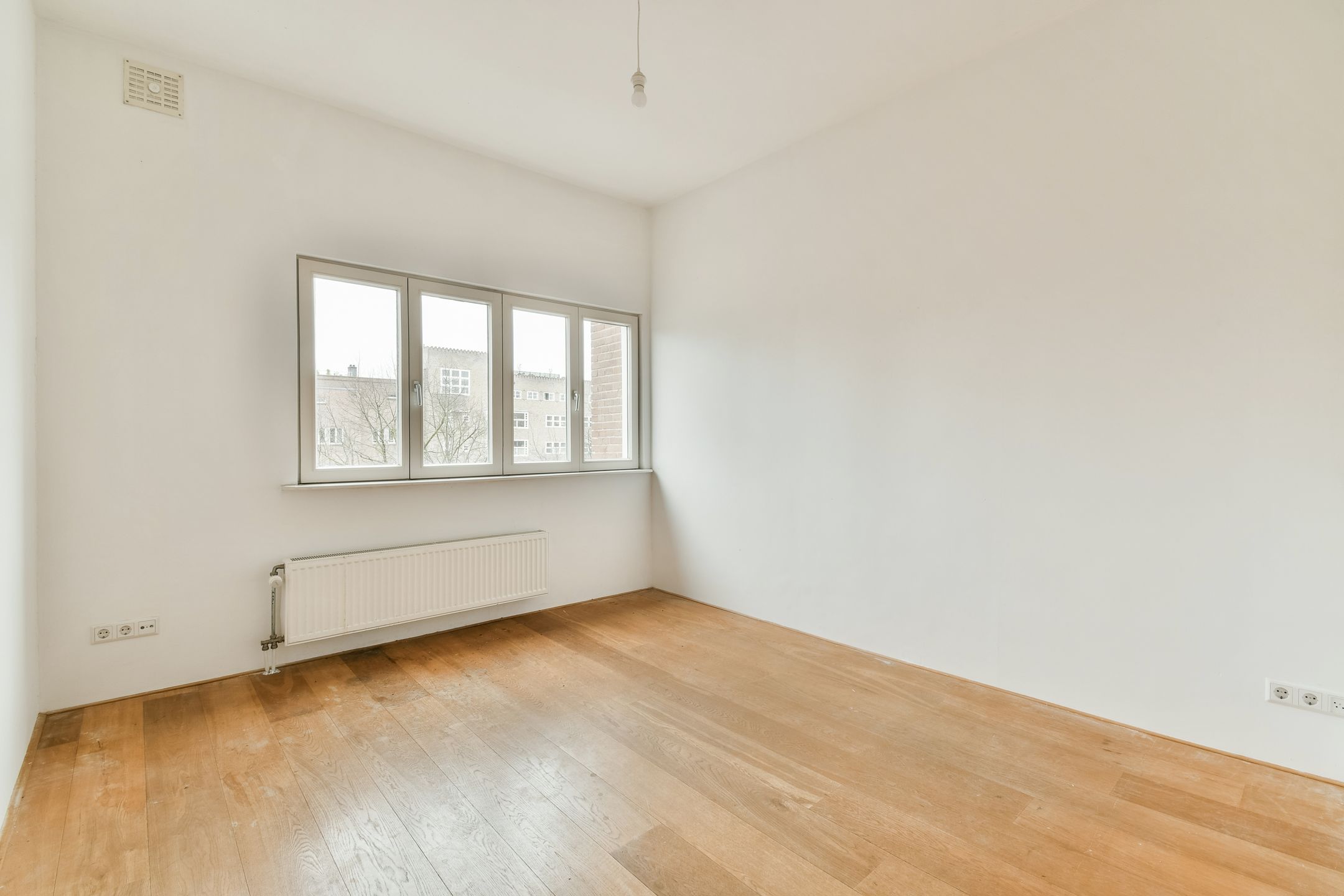 Foto 12 van Vrijheidslaan 2-2