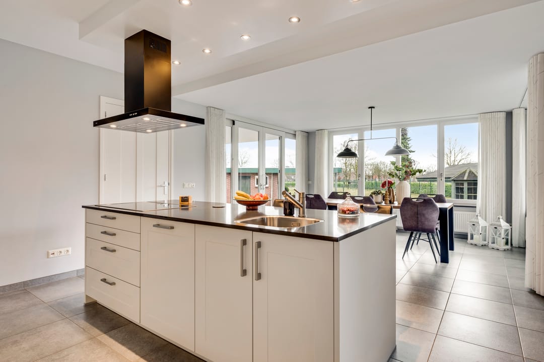 Photo 2 of Grotesteeg 27