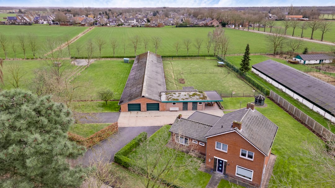 Photo 13 of Grotesteeg 27