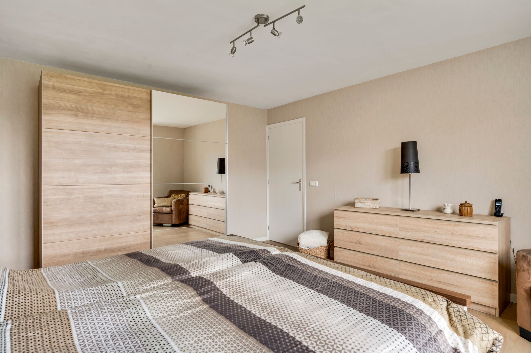 Photo 51 of Grotesteeg 27