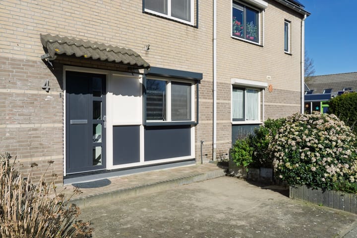 Foto 21 van Zwartewaal 4