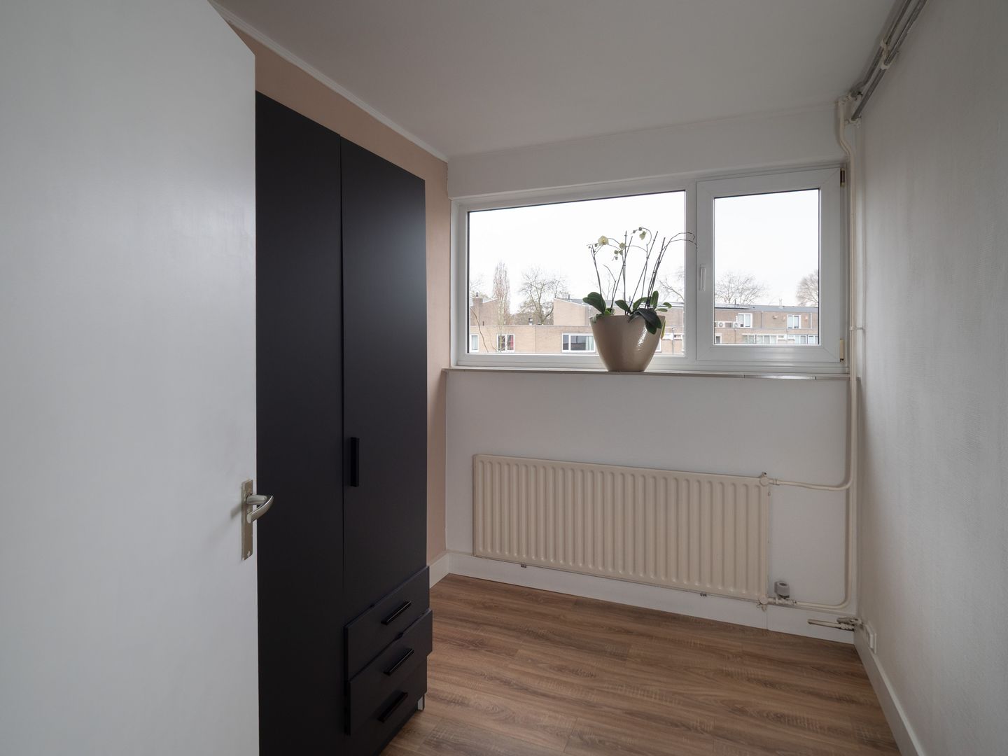 Move-in ready apartment with 2 bedrooms and modern kitchen in Nijmegen — 19