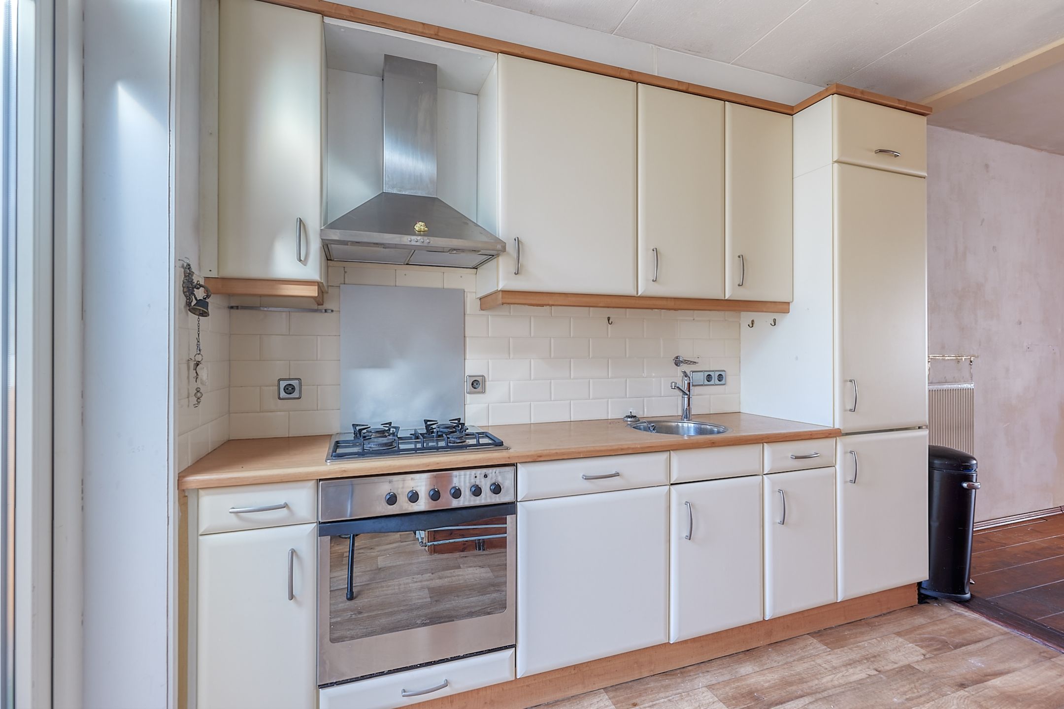 Foto 9 van Varenstraat 18