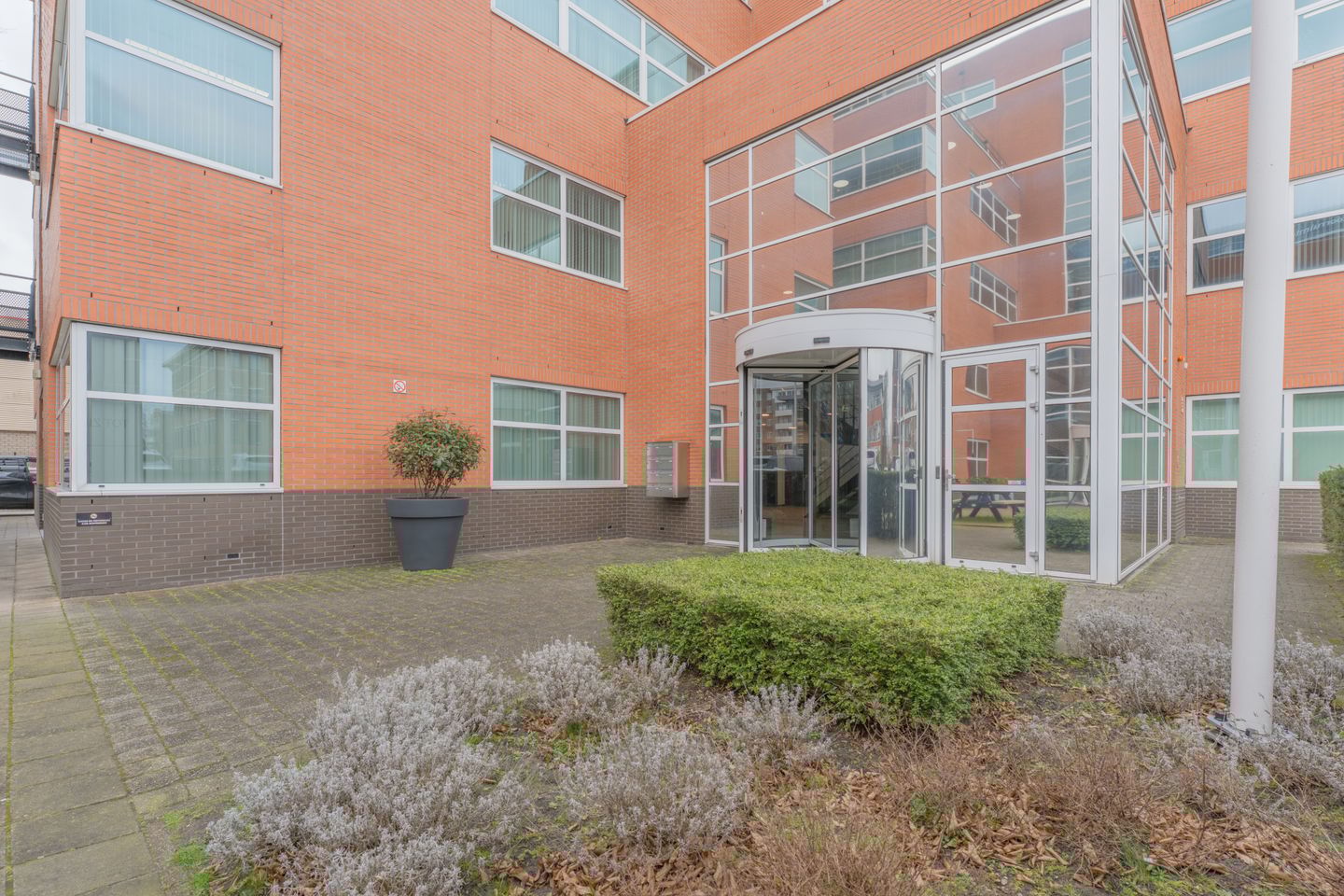 View photo 5 of Keesomstraat 32