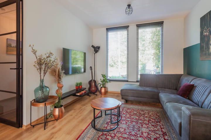 Modern Energy-Efficient Terraced Home in Quiet Horst Neighborhood — 21