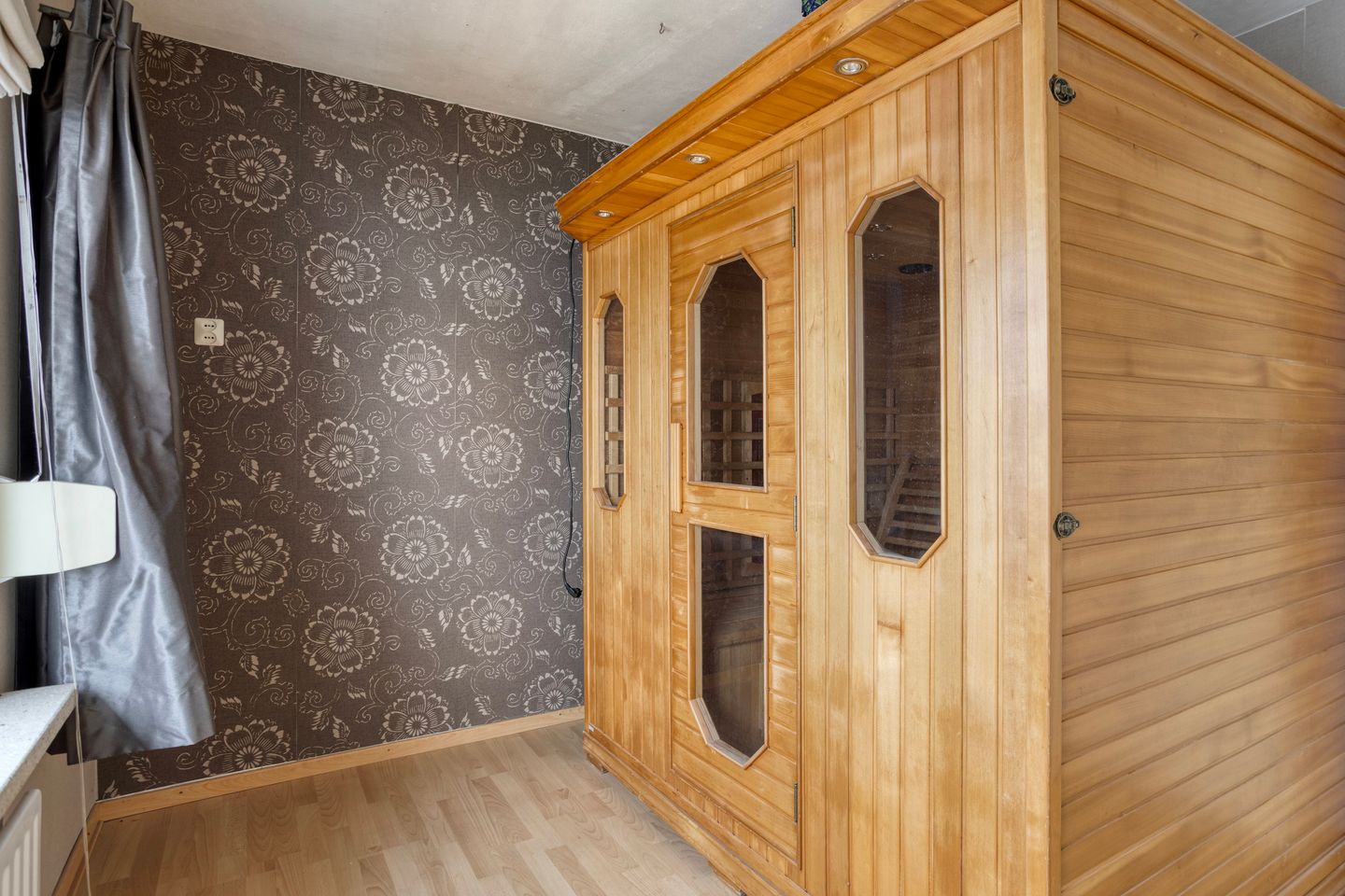 Foto 34 van Wolfsberg 63