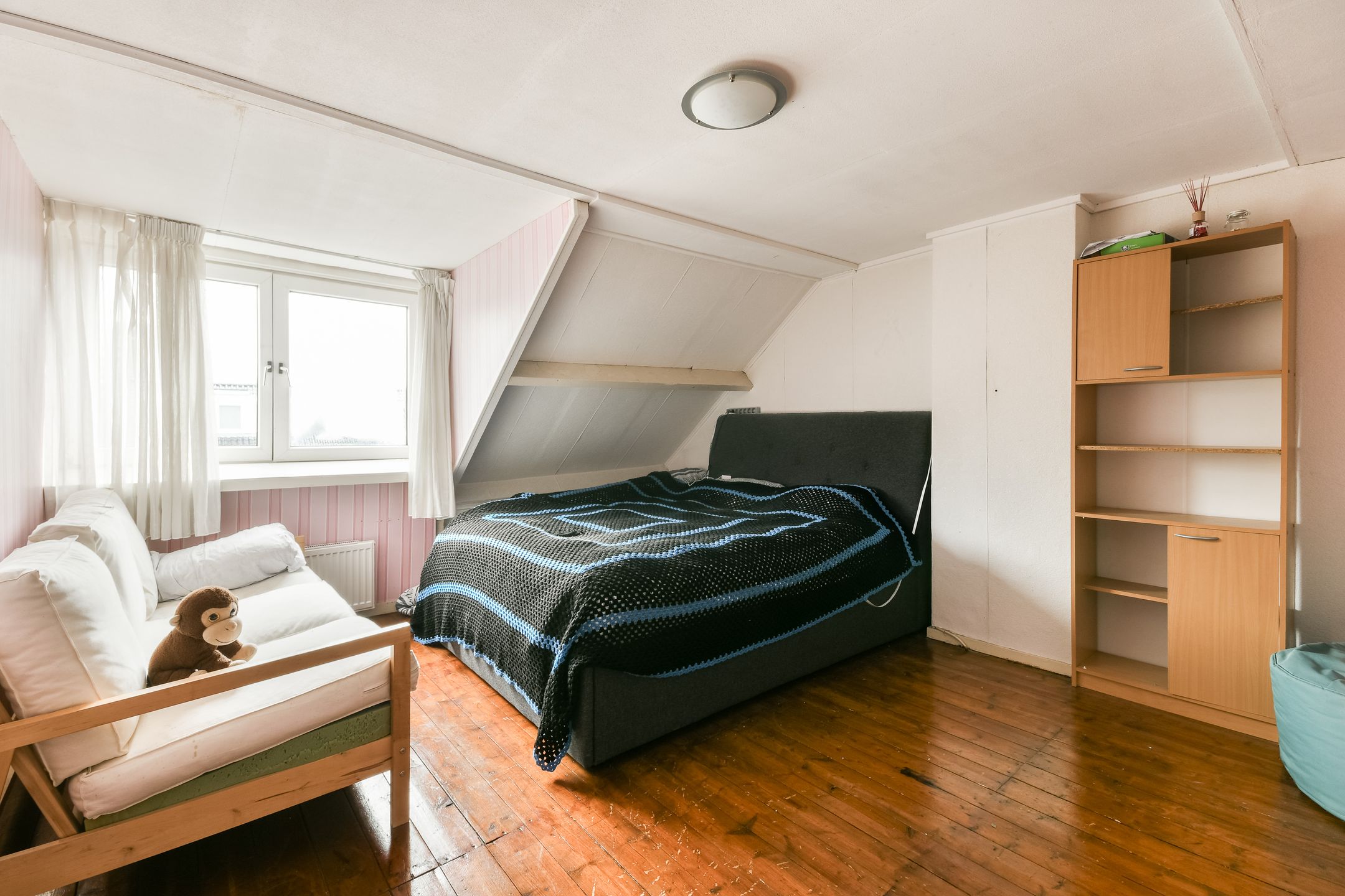 Foto 21 van Jan van Bergenstraat 48