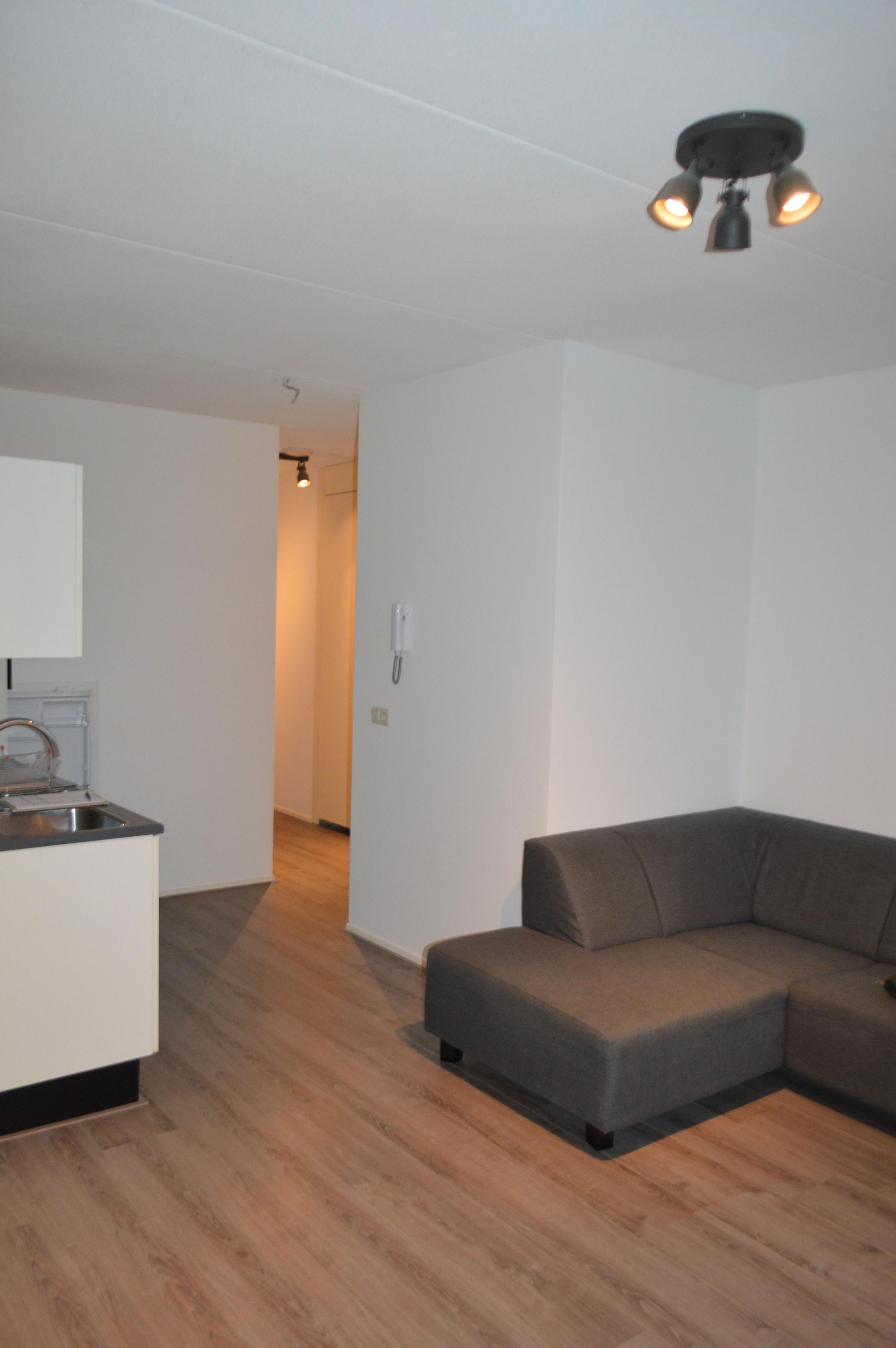 Foto 12 van de Ruyterstraat 3-L