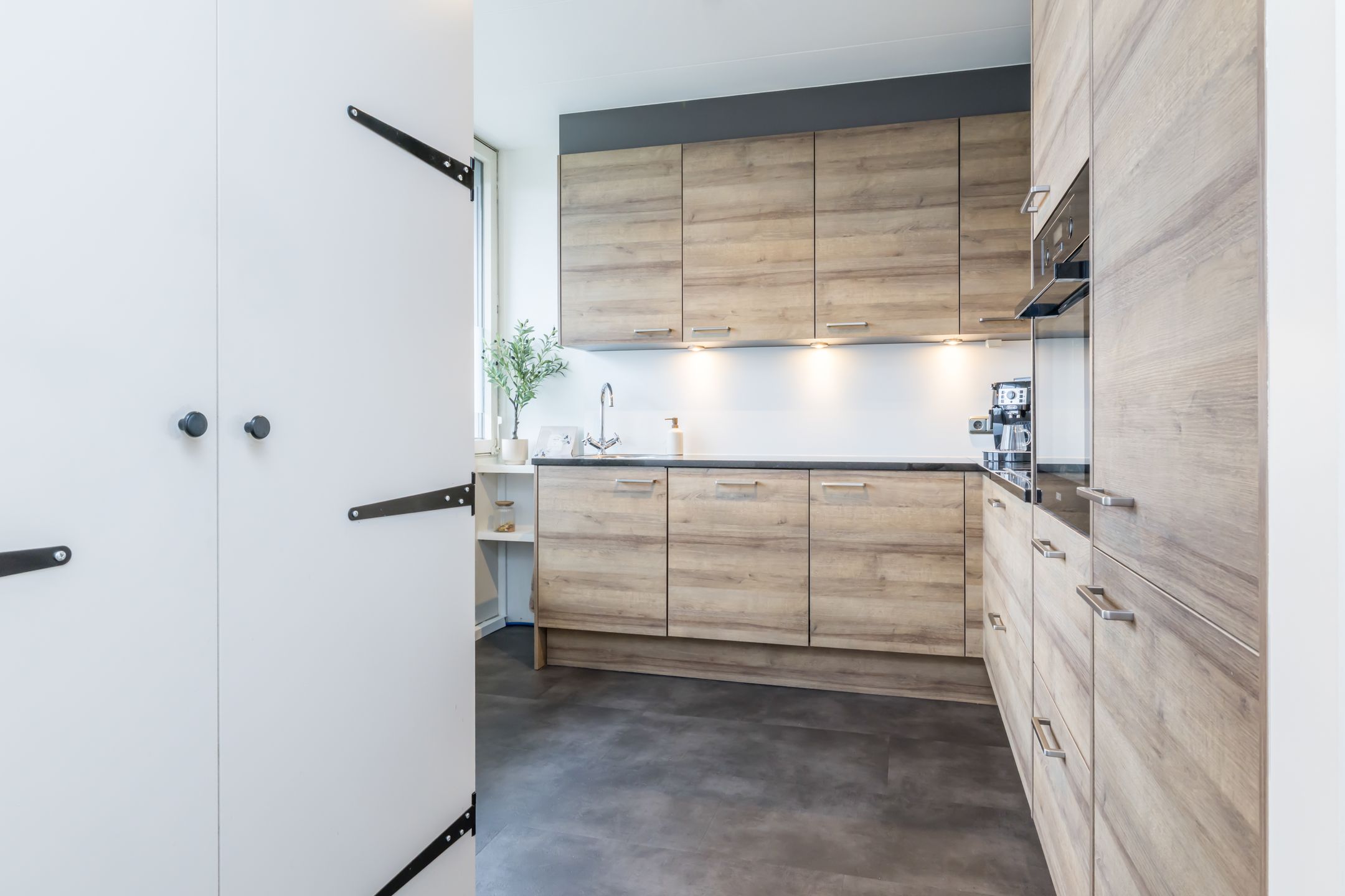 Foto 24 van Henri Dunantstraat 249