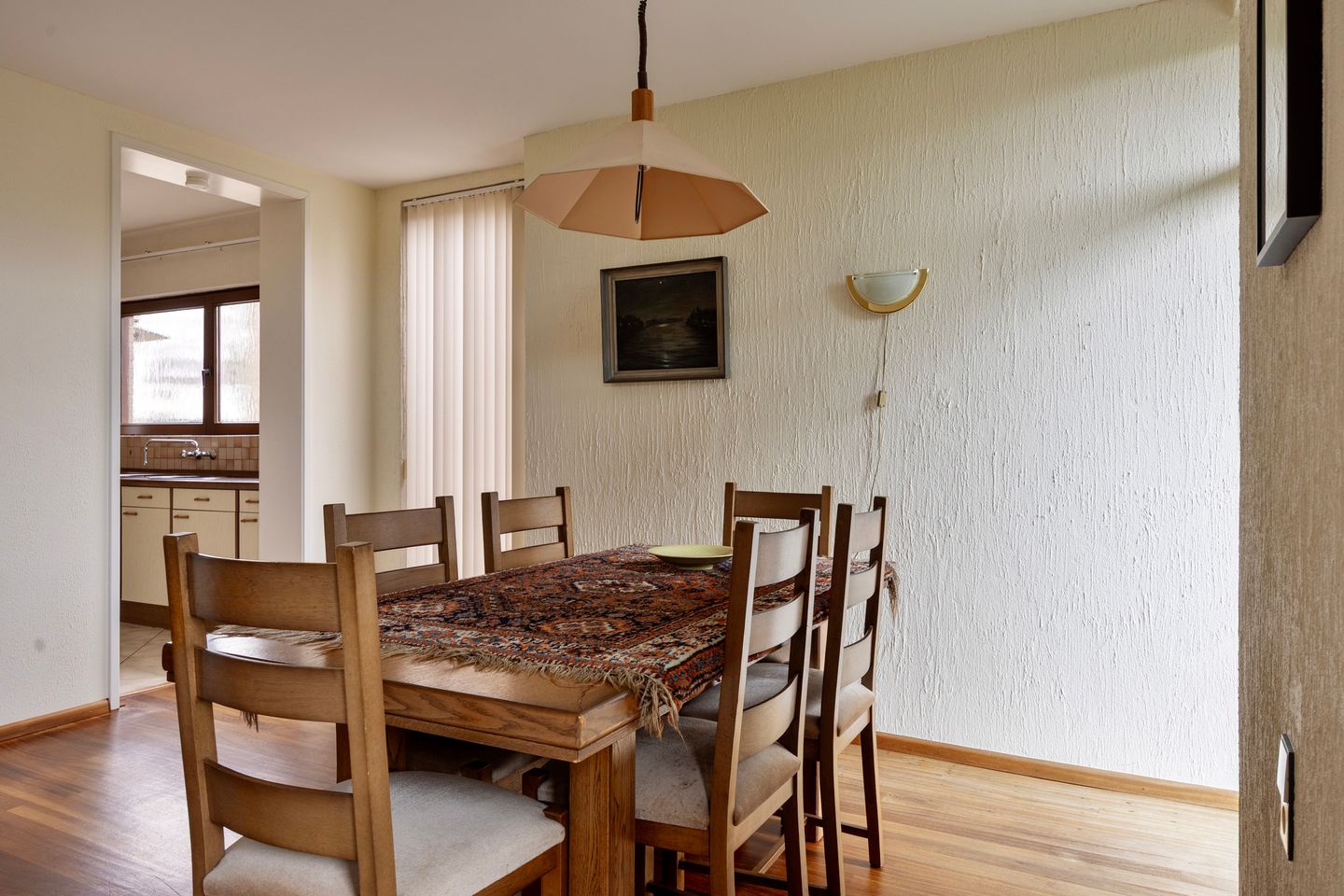 Spacious family home with garden, garage and potential in Keer — 20