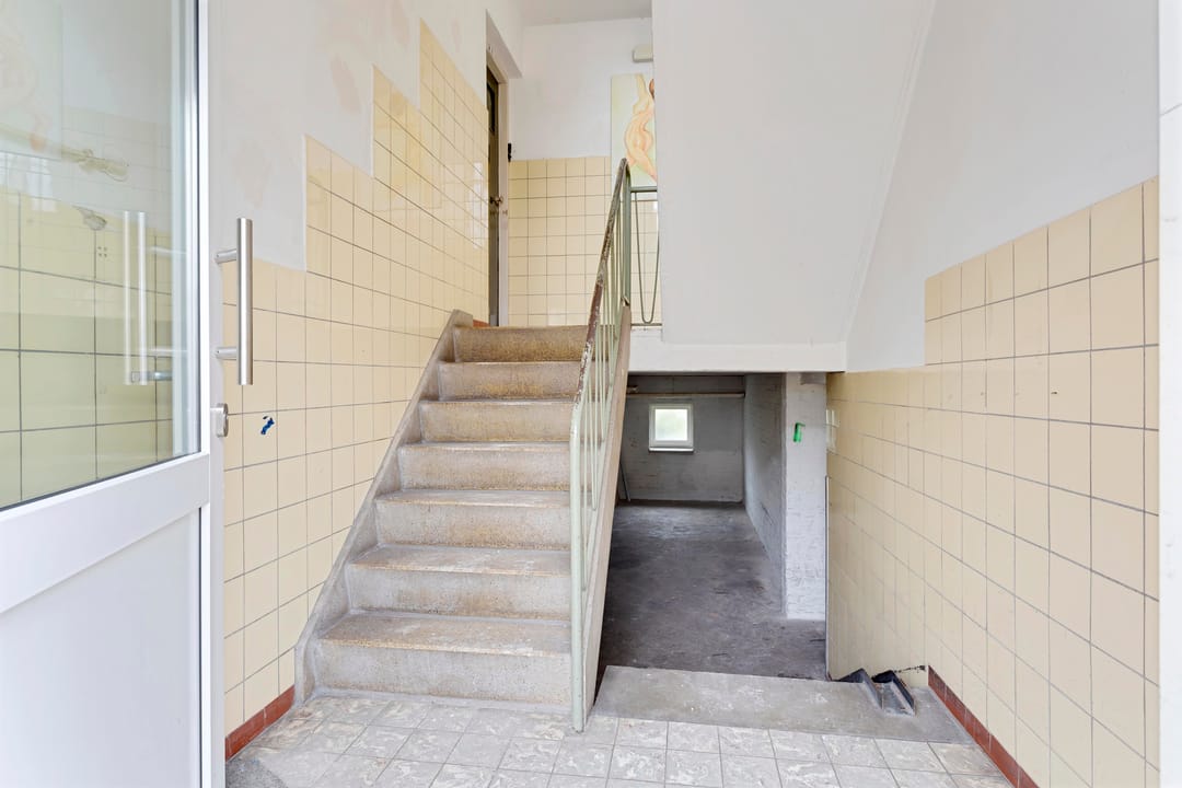 Photo 8 of J.H.W. Robersstraat 111