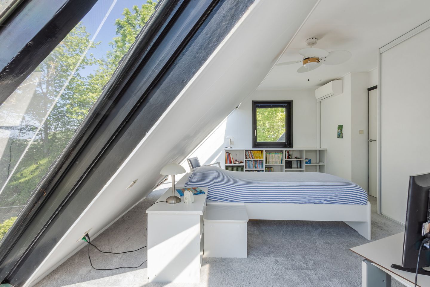 Photo 25 of Dierick Boutsstraat 12