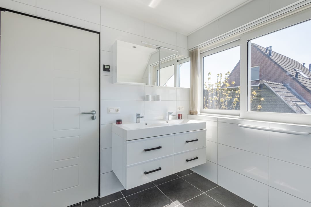 Photo 28 of Dierick Boutsstraat 12