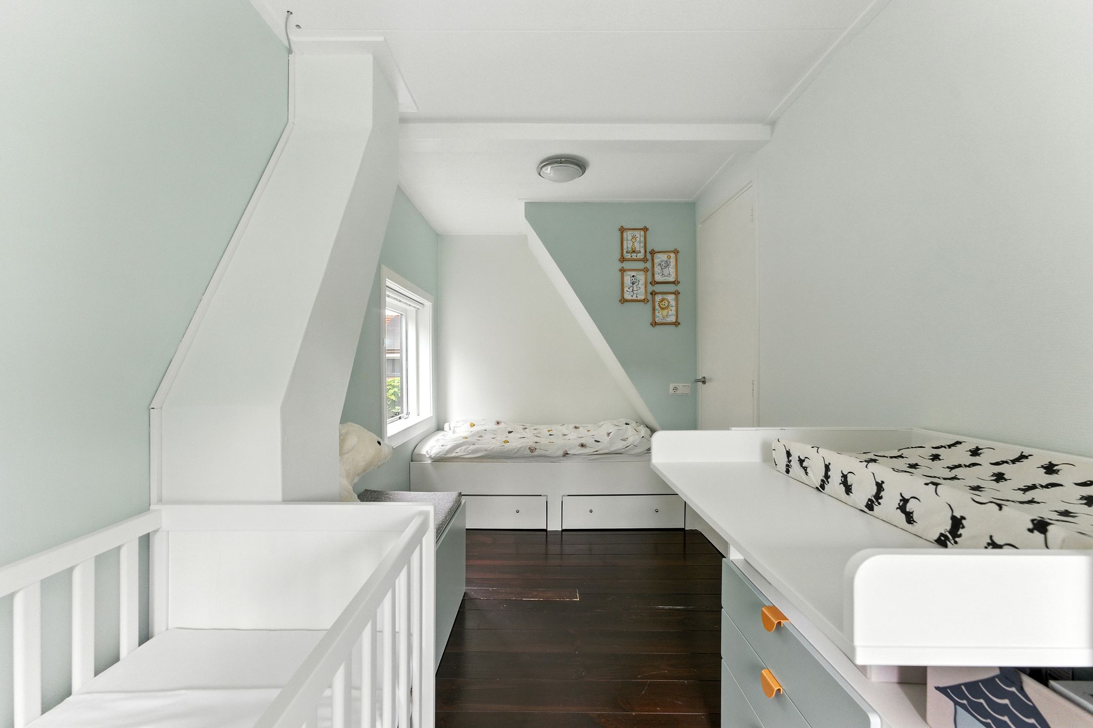 Charming semi-detached home with sunny south-facing garden in Old Tower District — 54