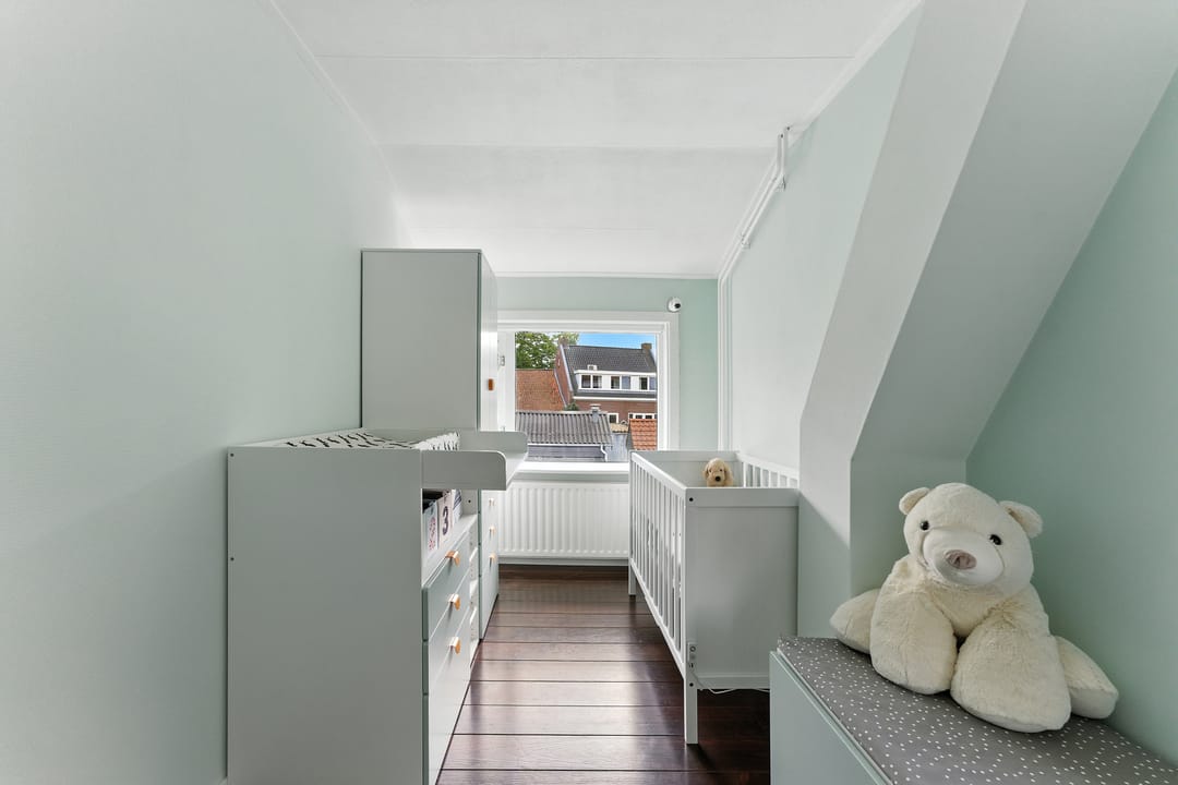 Charming semi-detached home with sunny south-facing garden in Old Tower District — 56