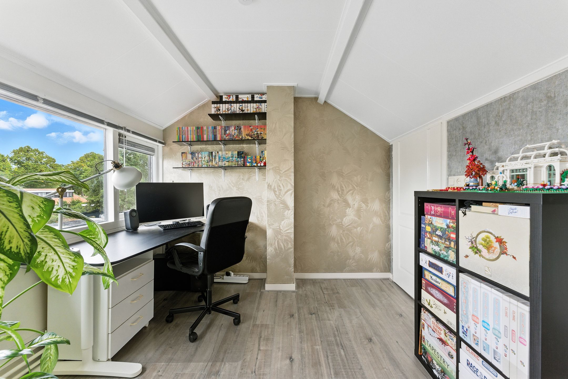 Charming semi-detached home with sunny south-facing garden in Old Tower District — 66