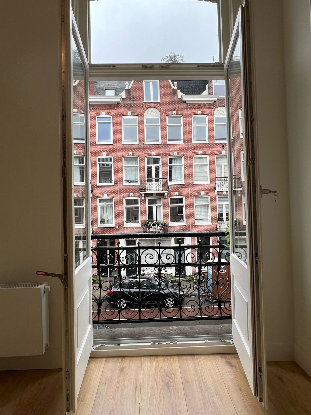 Photo 11 of Eerste Helmersstraat 225-1