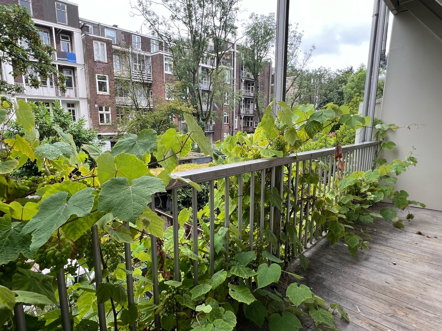 Photo 19 of Eerste Helmersstraat 225-1