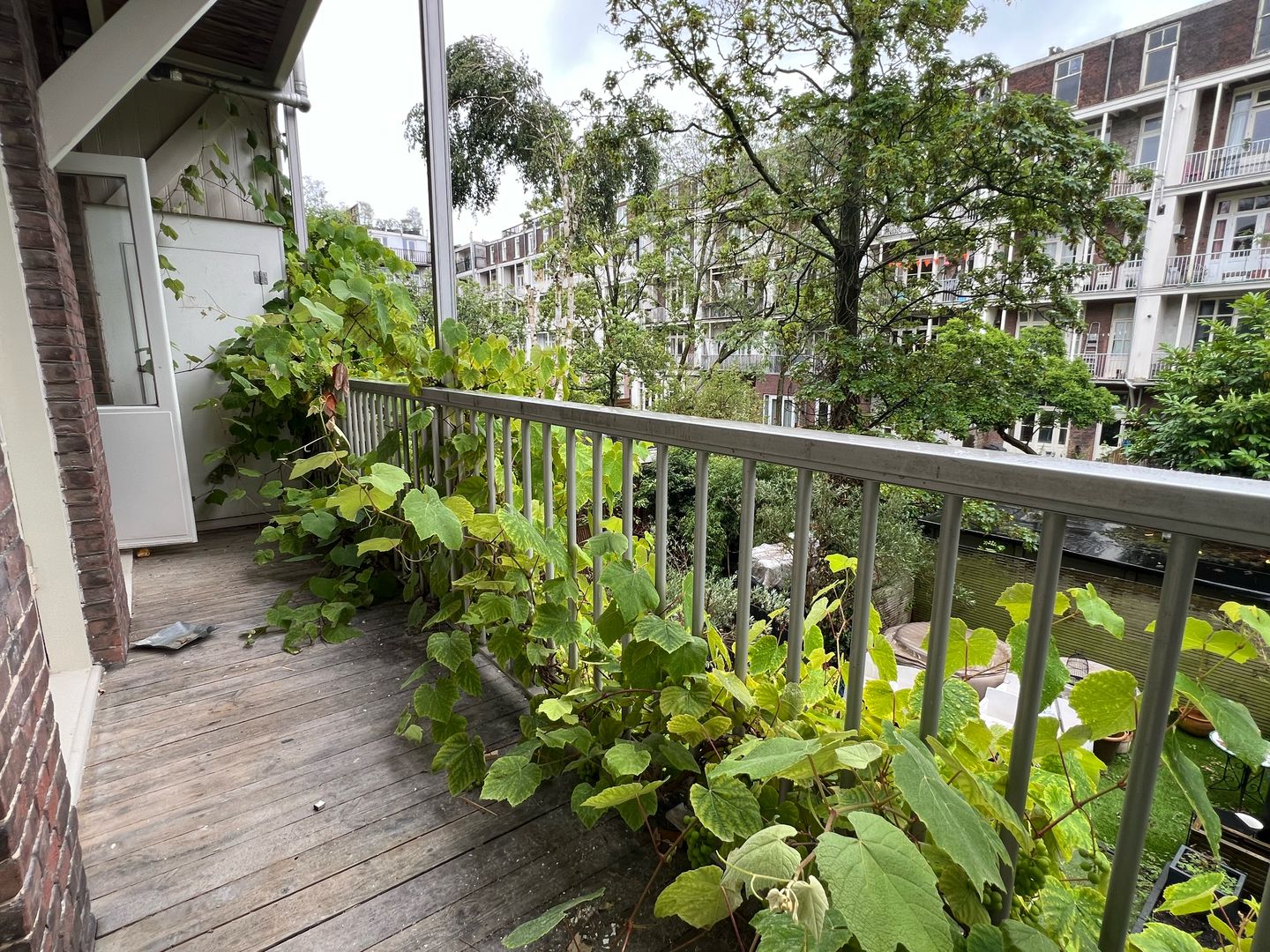 Photo 20 of Eerste Helmersstraat 225-1