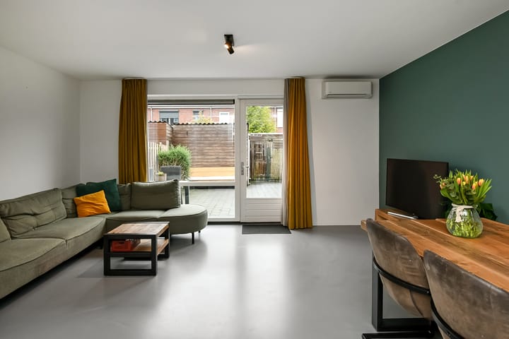 Foto 6 van Fonteinkruid 11