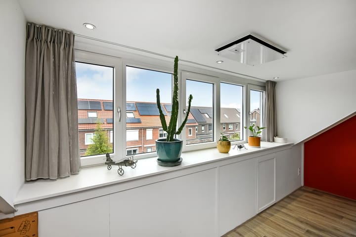 Foto 32 van Fonteinkruid 11