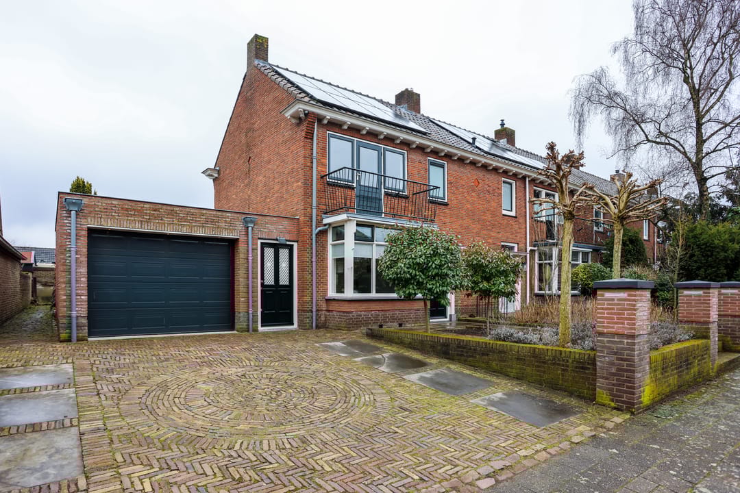 Photo 2 of Merellaan 30