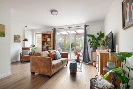 Merel 70 secondary image