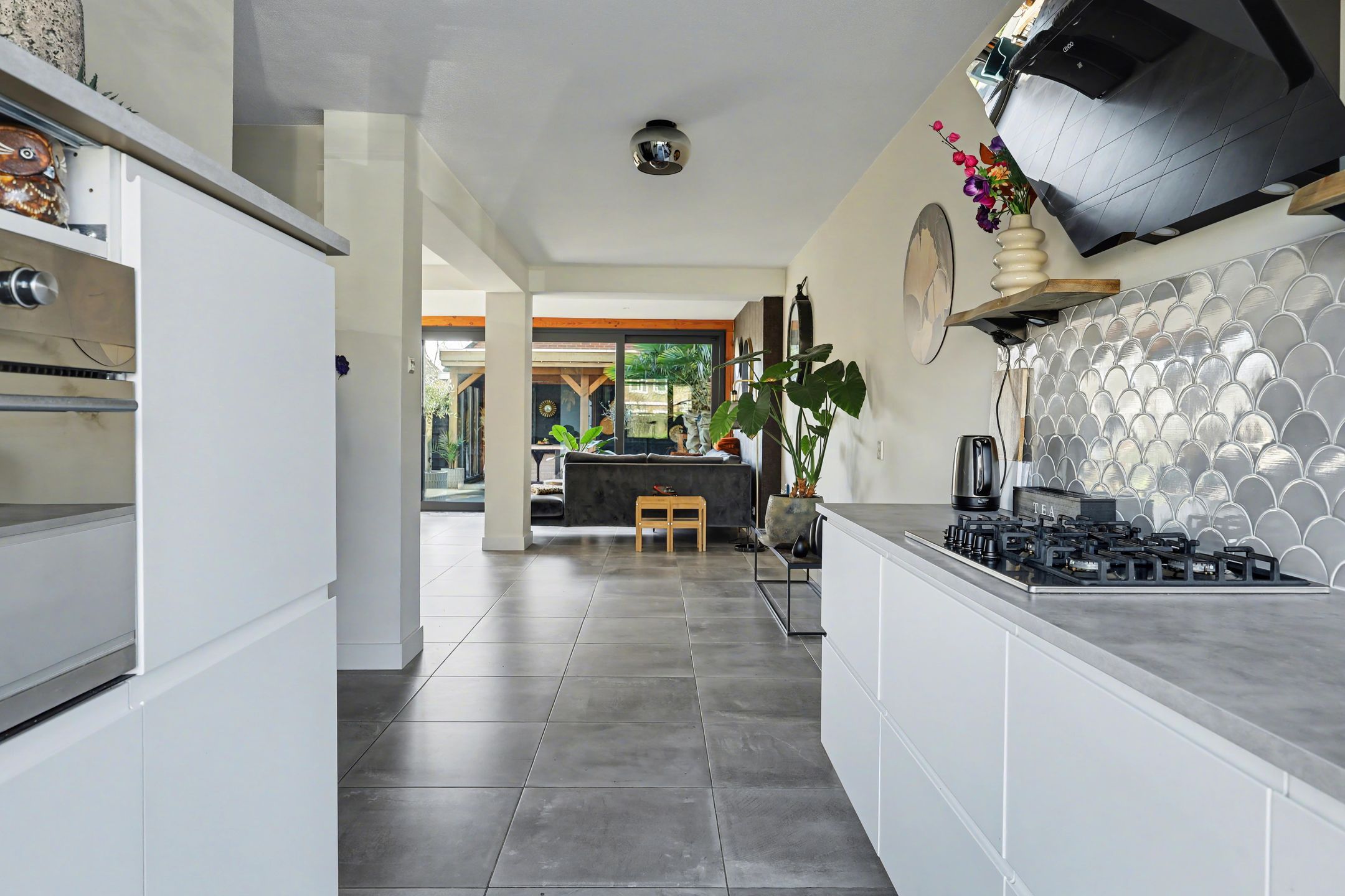 Photo 12 of Oesterstraat 33