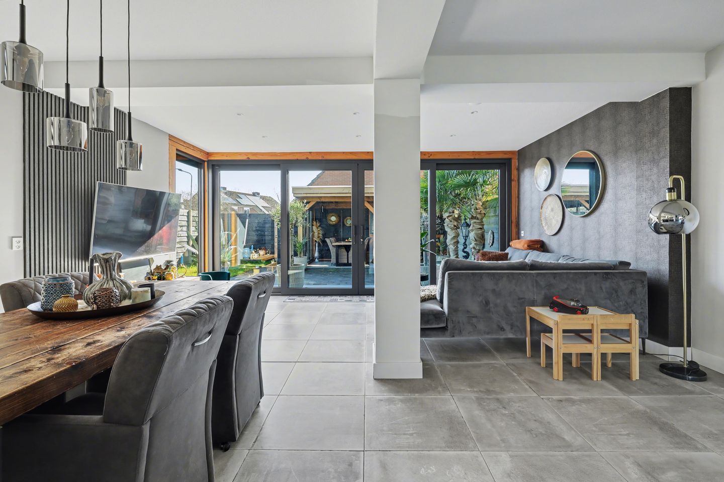 Photo 20 of Oesterstraat 33