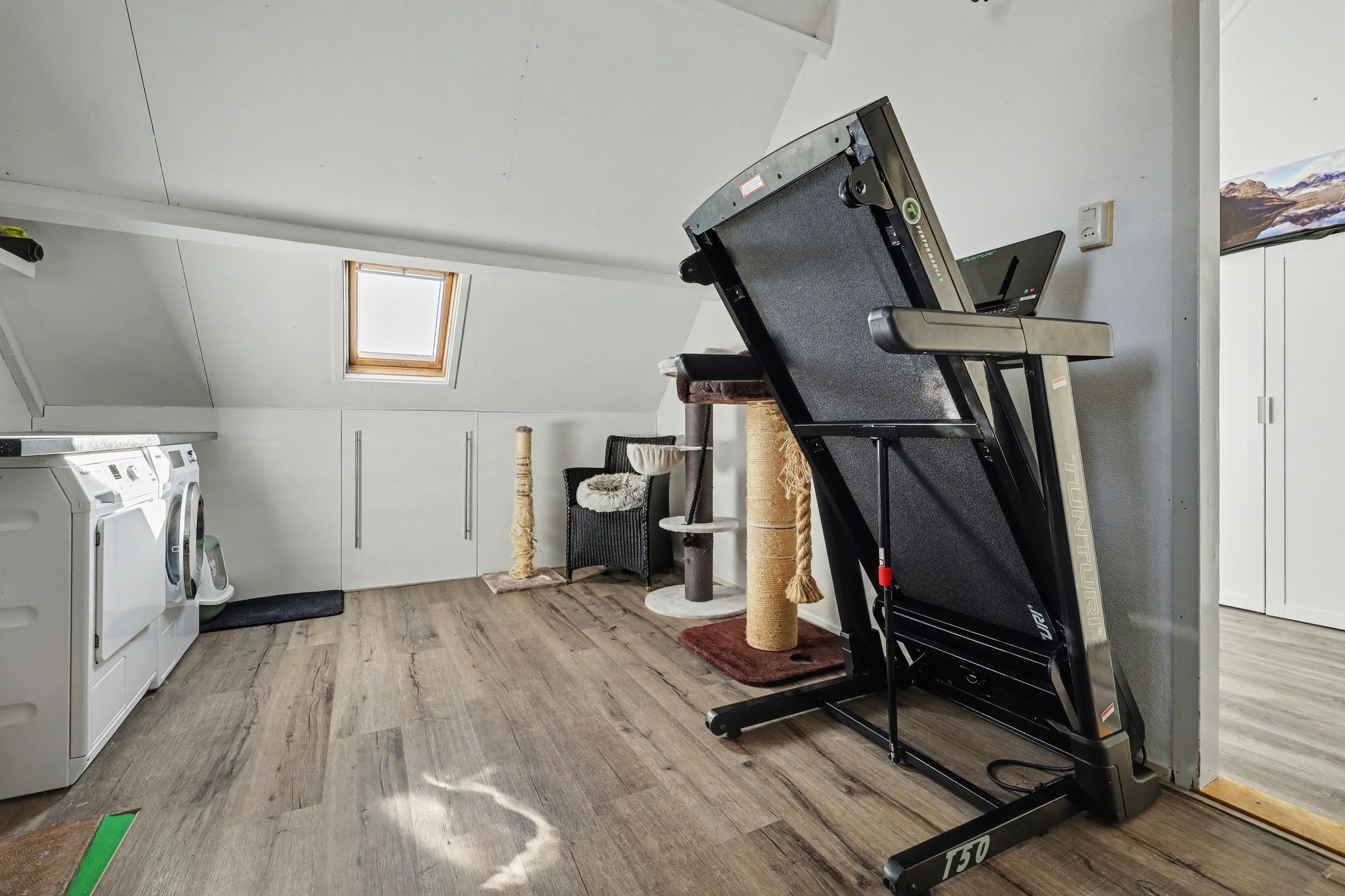 Photo 42 of Oesterstraat 33