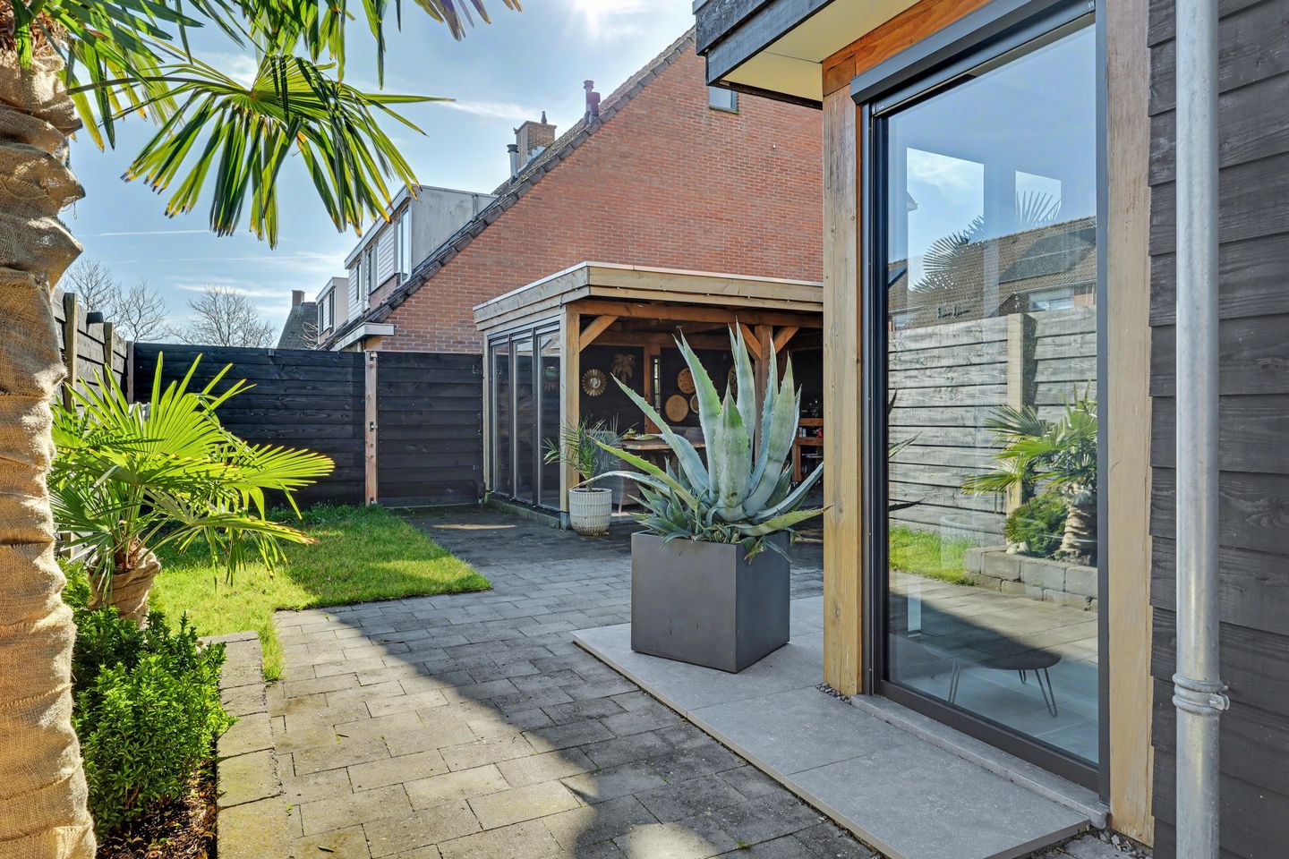 Photo 55 of Oesterstraat 33