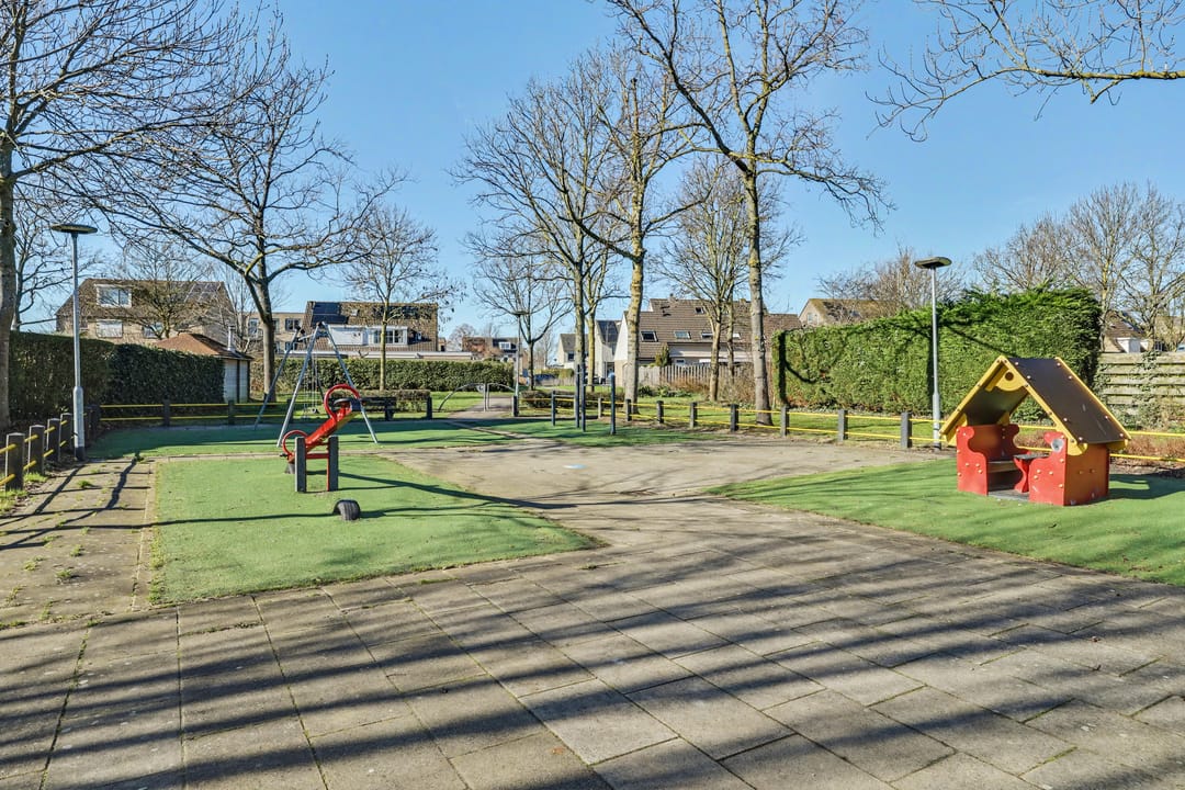 Photo 61 of Oesterstraat 33