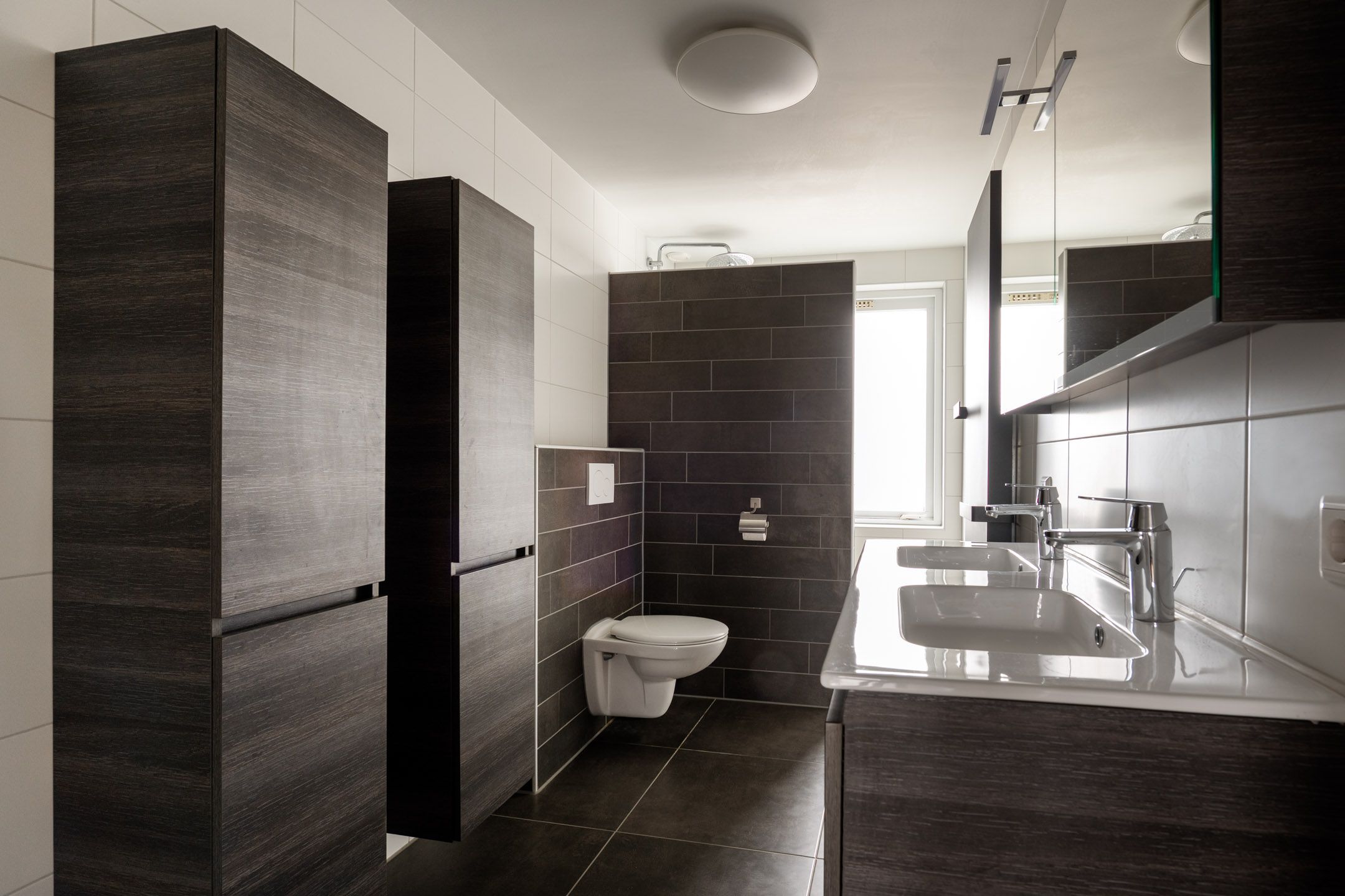 Foto 3 van Zr Marie Adolphinestr 26-A