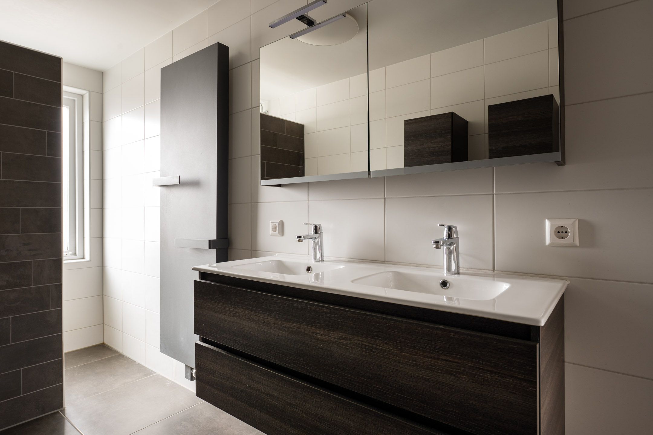 Foto 24 van Zr Marie Adolphinestr 26-A