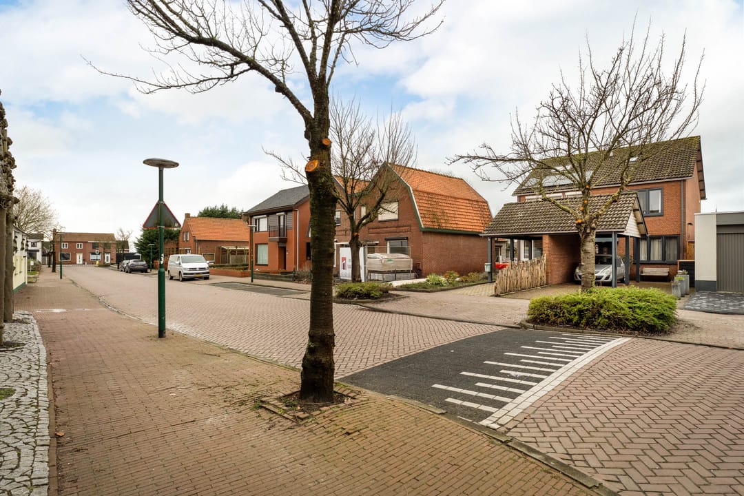 Foto 38 van Zr Marie Adolphinestr 26-A