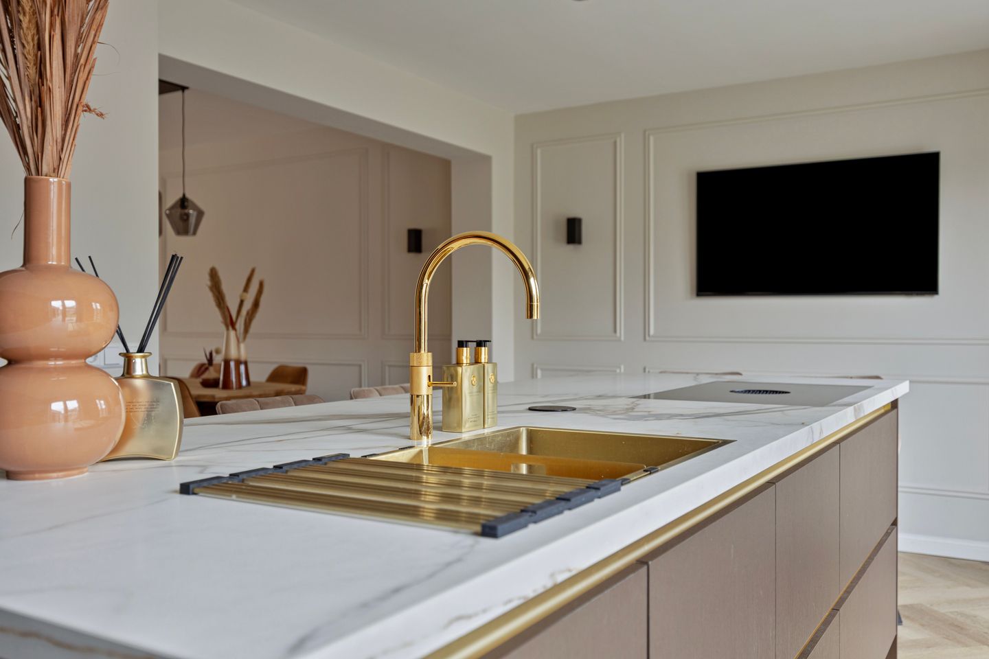 Foto 14 van Meeuwenlaan 18