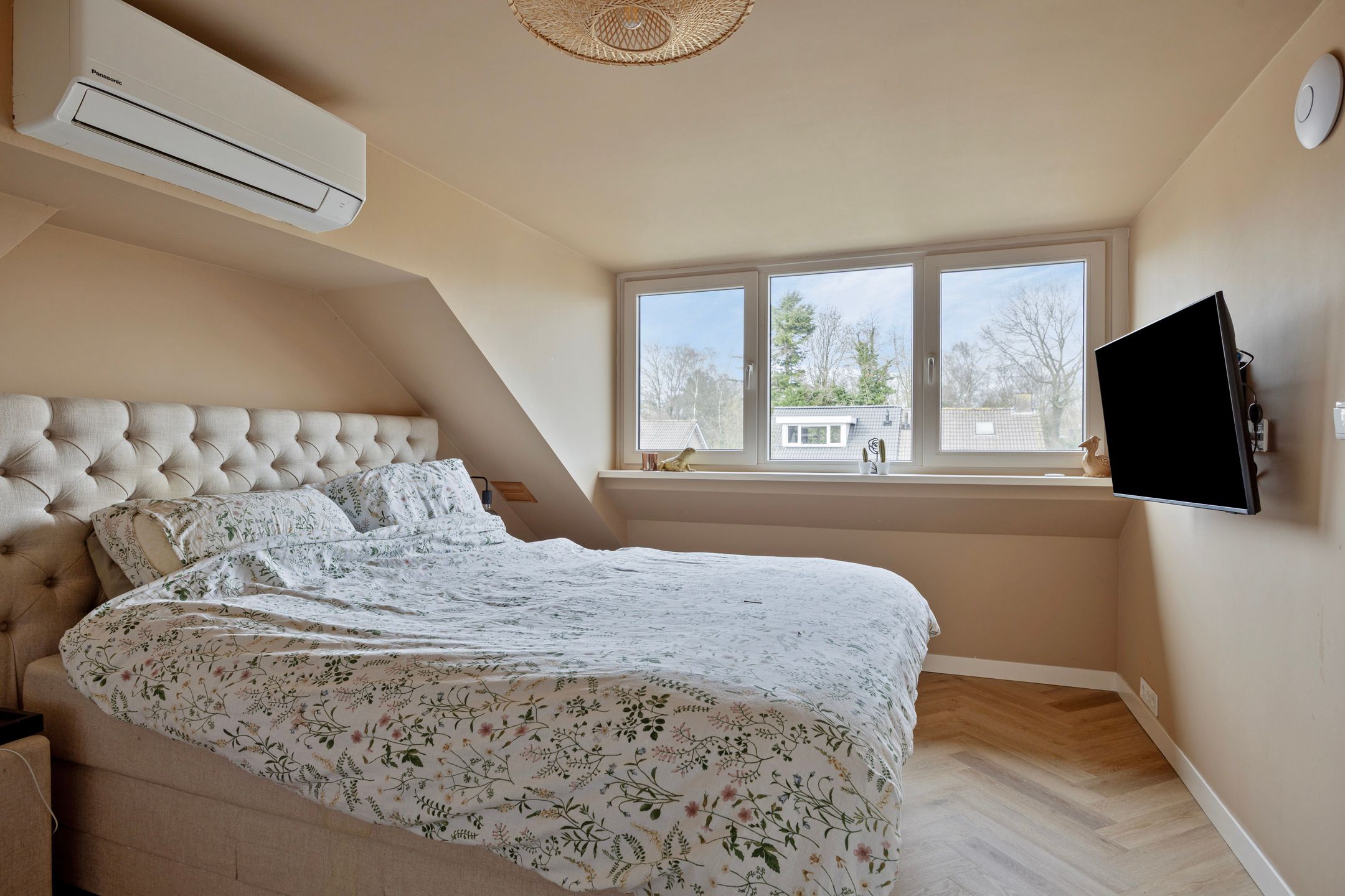 Foto 33 van Meeuwenlaan 18