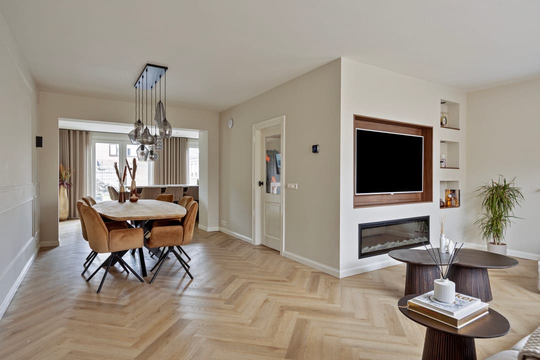 Foto 7 van Meeuwenlaan 18