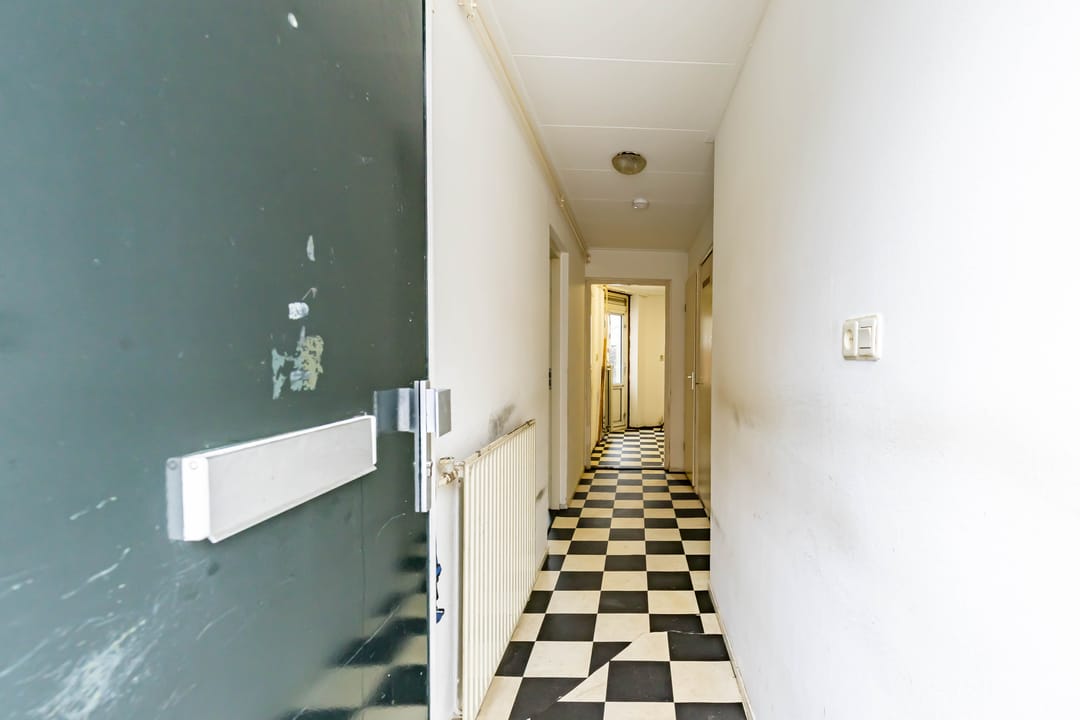 Photo 11 of Amalia van Solmsstraat 44