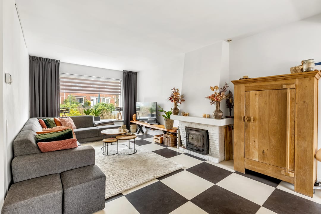 Foto 11 van Graaf Wichmanlaan 4