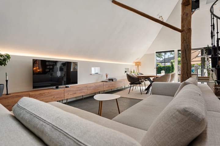 Stylishly Renovated Farmhouse with Versatile Living Spaces — 50
