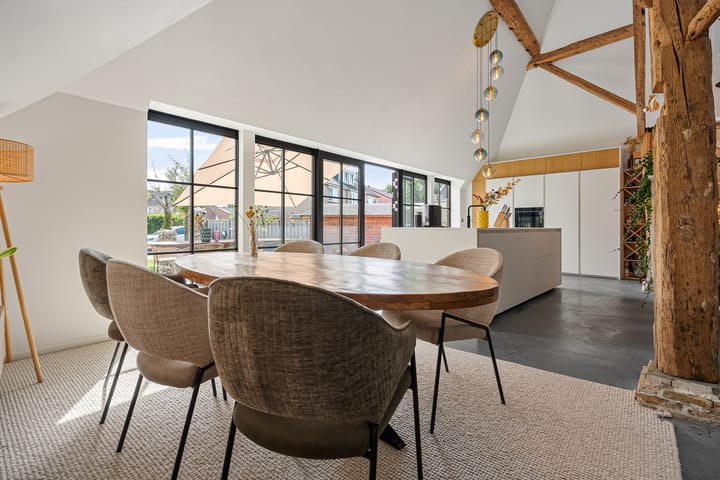 Stylishly Renovated Farmhouse with Versatile Living Spaces — 66