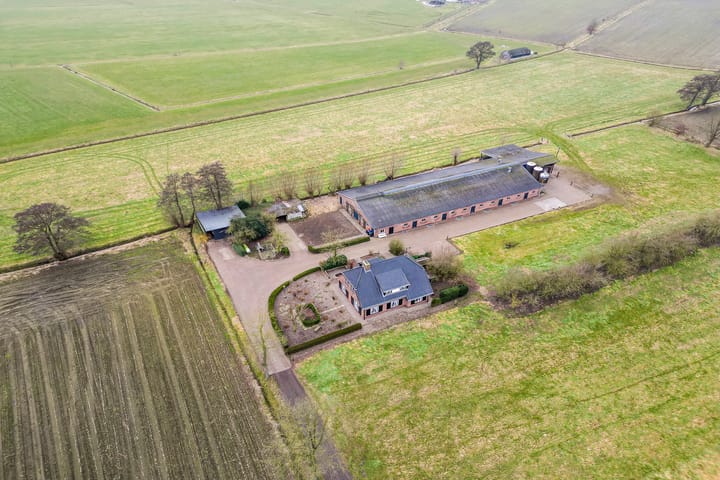 Photo 2 of Velkemeensedijk 25